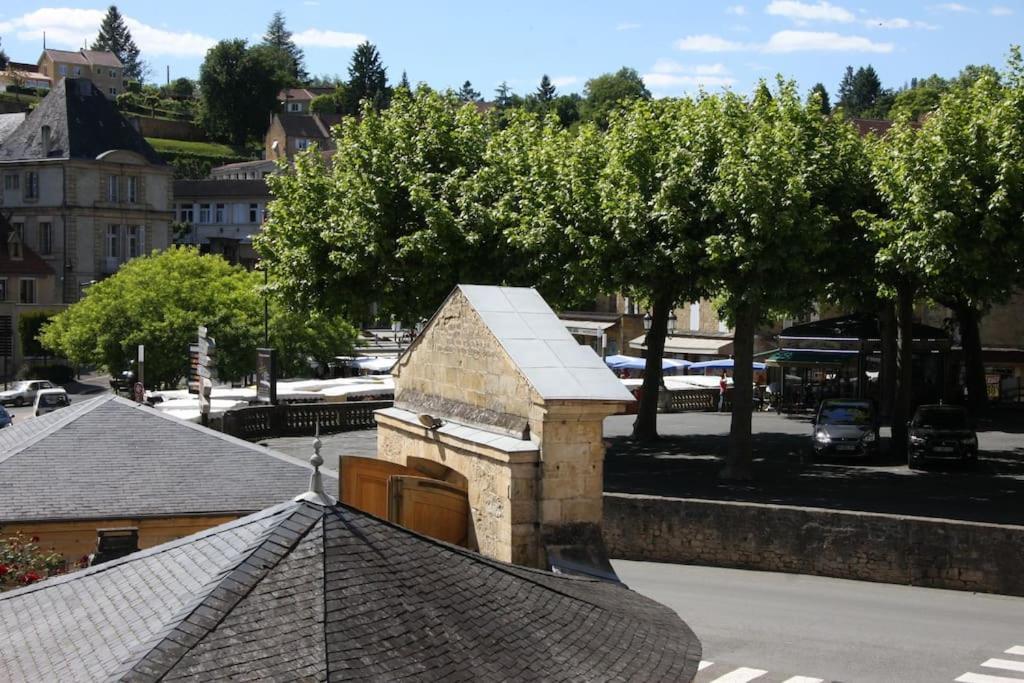 Les Chambres D'Hotes Chez Alisa Et Daniel ซาร์ลา-ลา-กาเนดา ภายนอก รูปภาพ