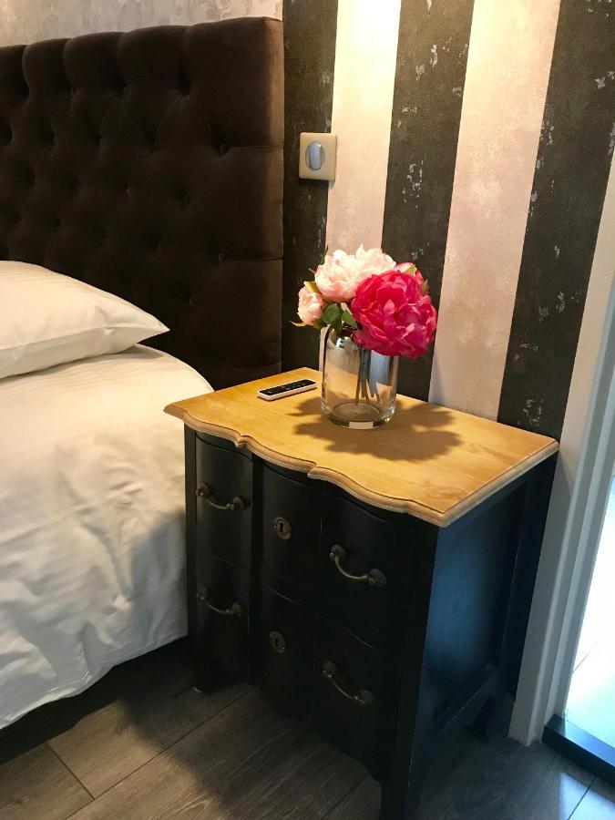 Les Chambres D'Hotes Chez Alisa Et Daniel ซาร์ลา-ลา-กาเนดา ภายนอก รูปภาพ