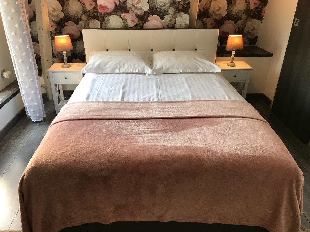 Les Chambres D'Hotes Chez Alisa Et Daniel ซาร์ลา-ลา-กาเนดา ภายนอก รูปภาพ